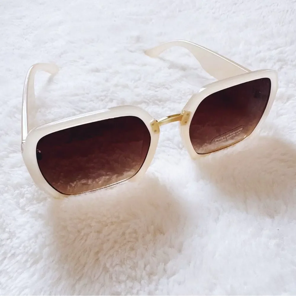 Layla Clear Beige Sleek Square Sunglasses